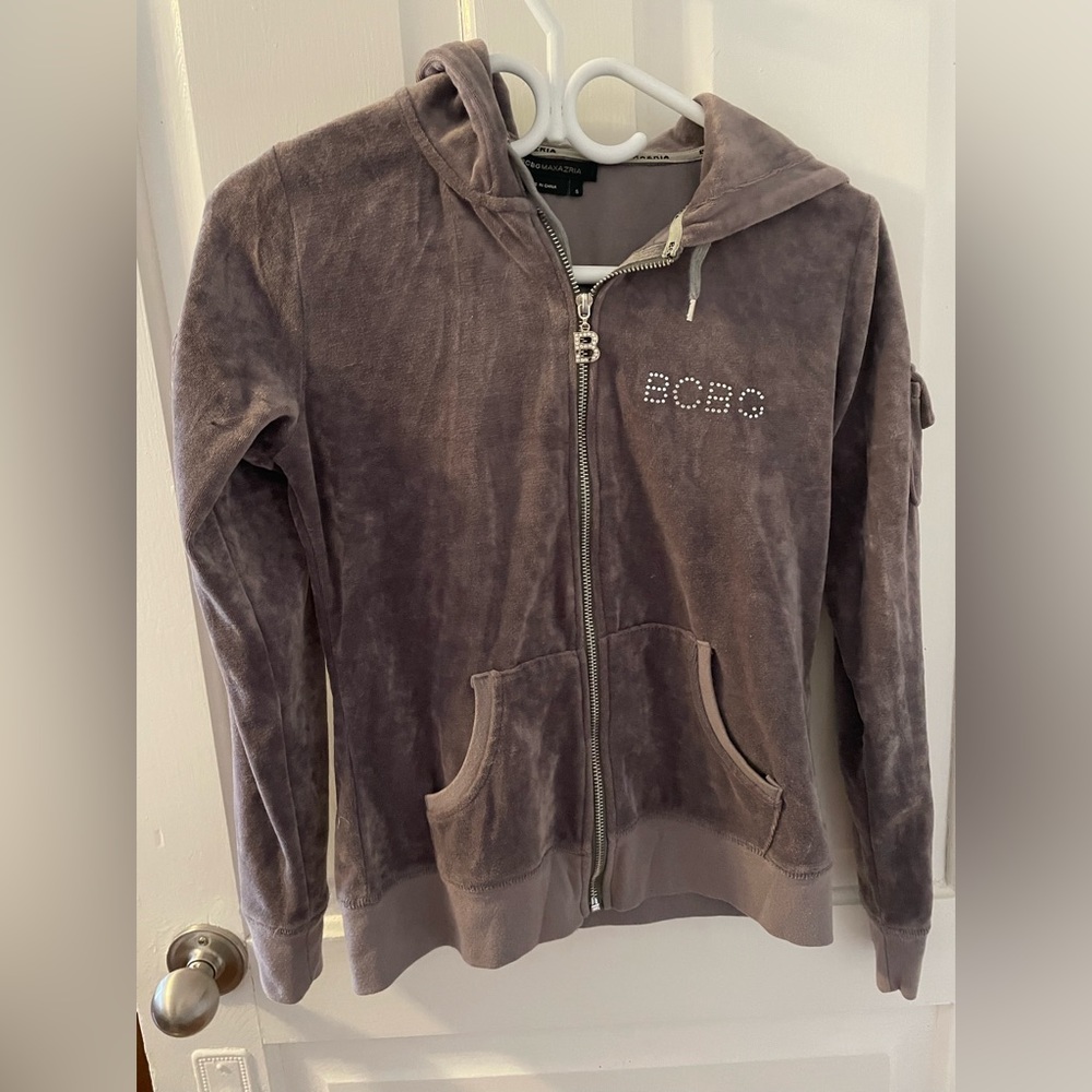 BCBG velour hoodie with rhinestones !  Fun and cozy 😊